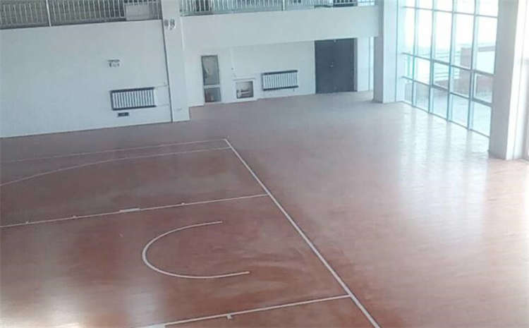 學校運動木地板施工